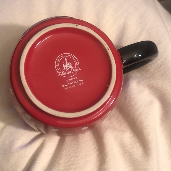 Darling Minnie Mouse Polkadot Mug! - Picture 3 of 11